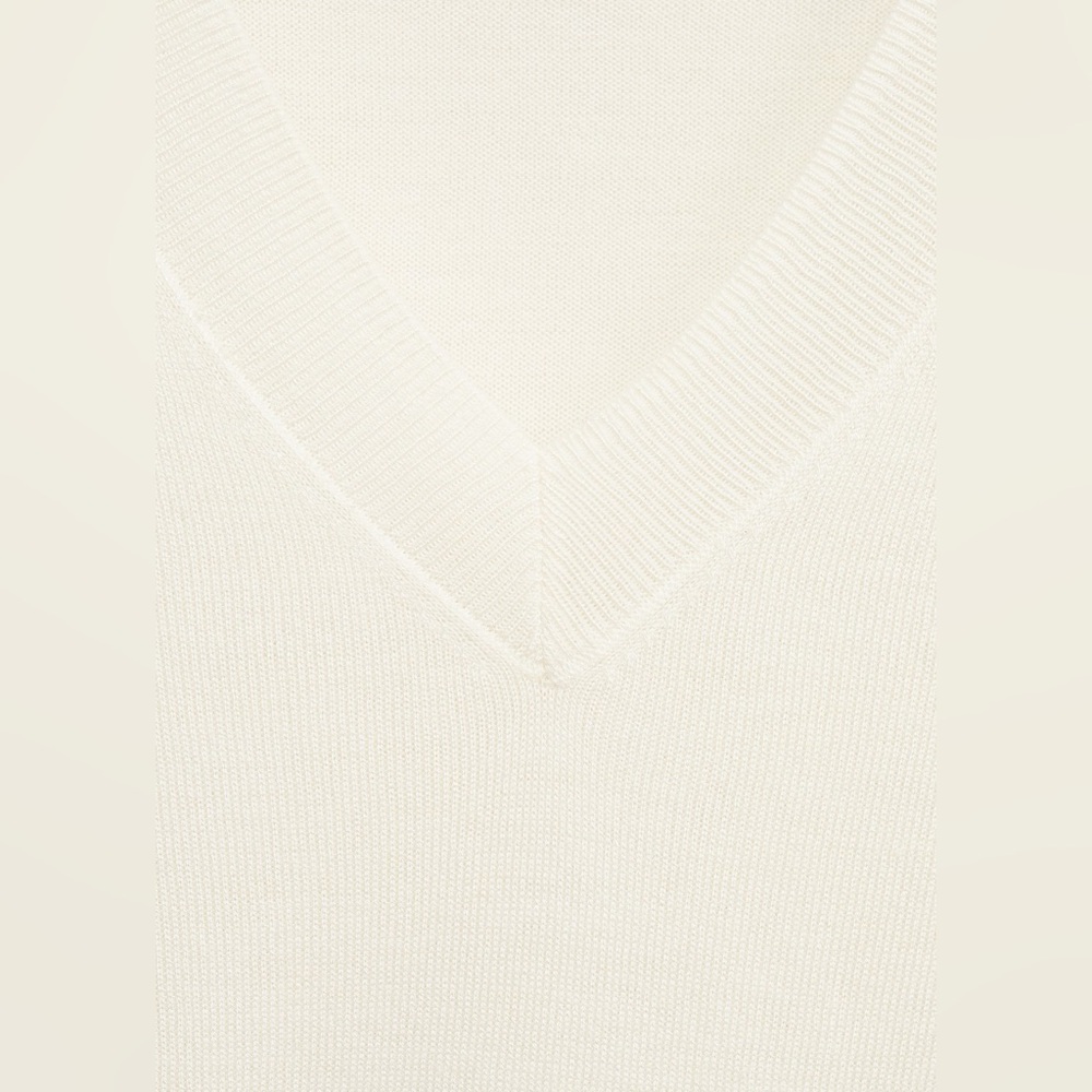 Mango Cream V-Neck Sweater NWT - Picture 5 of 5